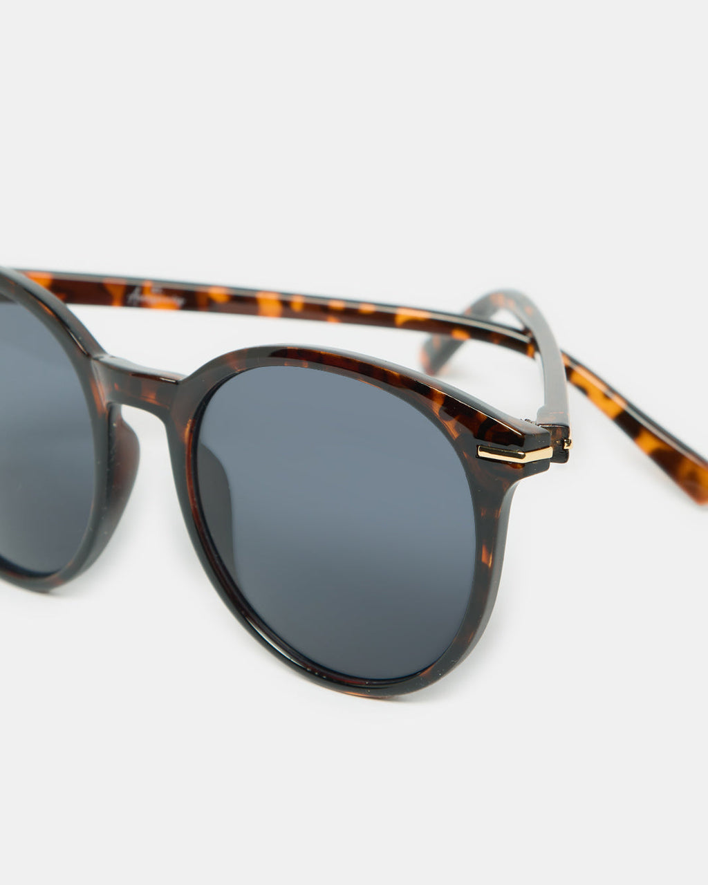 Women Black Round Sunglasses